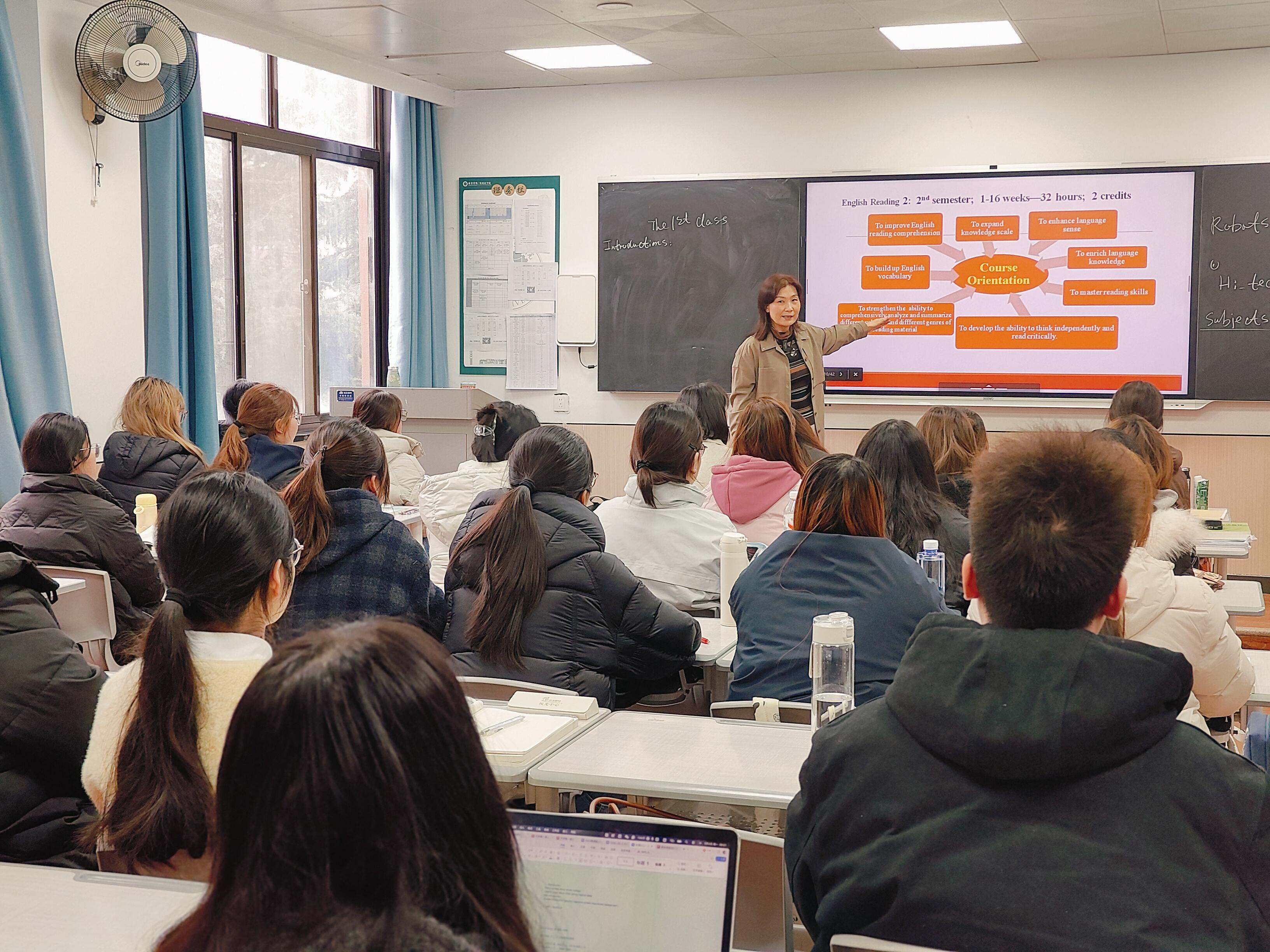 春风启新程 奋进正当时